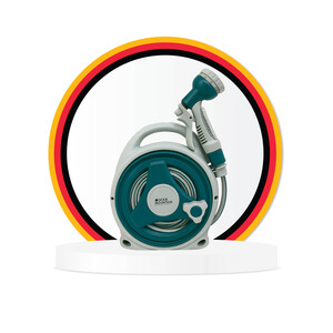 لي خرطوم غسيل السيارات والاحواش والبرندات والواجهات الزجاجية